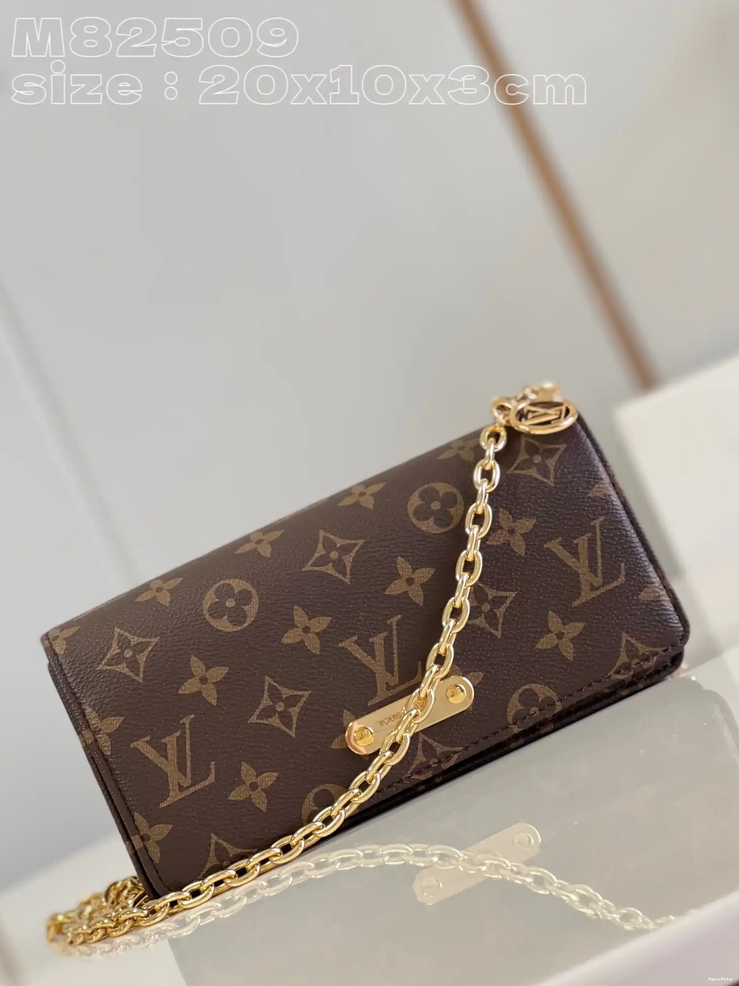 Chain LOUIS Wallet On VUITTON Lily 0516